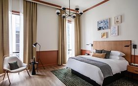 Copper Vine Wine Pub & Inn